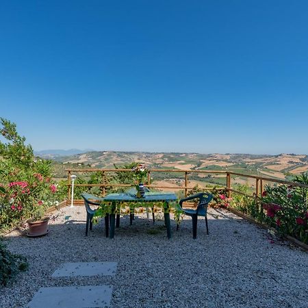 Sotto La Porta Borea Citta Sant'Angelo Bagian luar foto