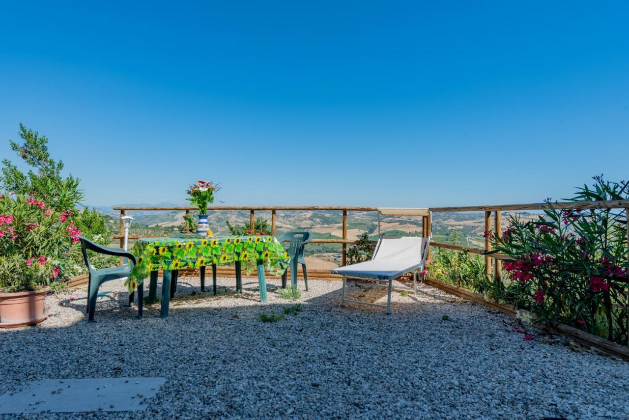 Sotto La Porta Borea Citta Sant'Angelo Bagian luar foto